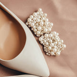 Vestuvinių batelių papuošalas iš perliukų