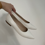 Lygiapadžiai vestuviniai bateliai smailia nosele, Flats